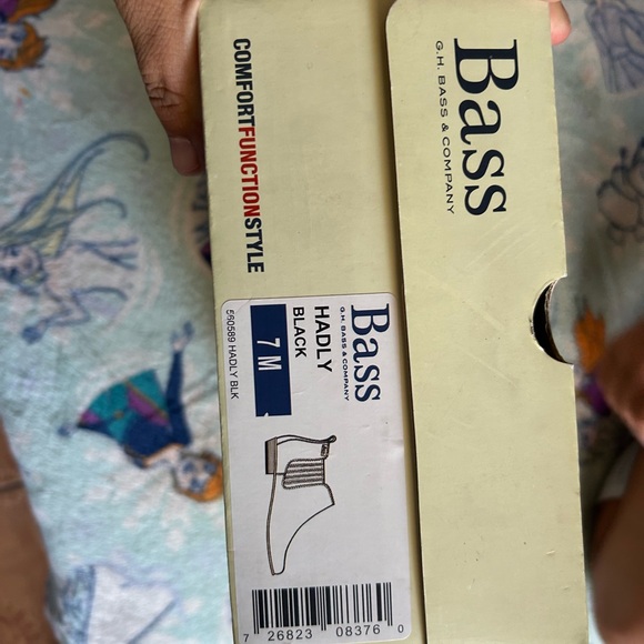 Bass and co. Booties - Picture 3 of 3